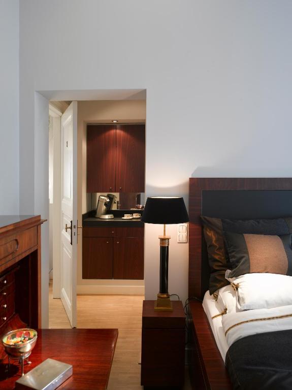 Bourgogne Suite Maastricht Room photo
